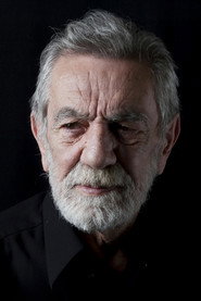 Aydemir Akbaş isSelehattin